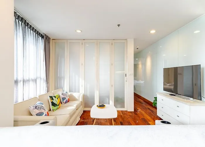 2br, Good View, Bts Chitlom, Bkk Apartment