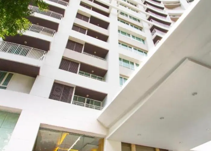 Apartment 2br, Good View, Bts Chitlom, Bkk *